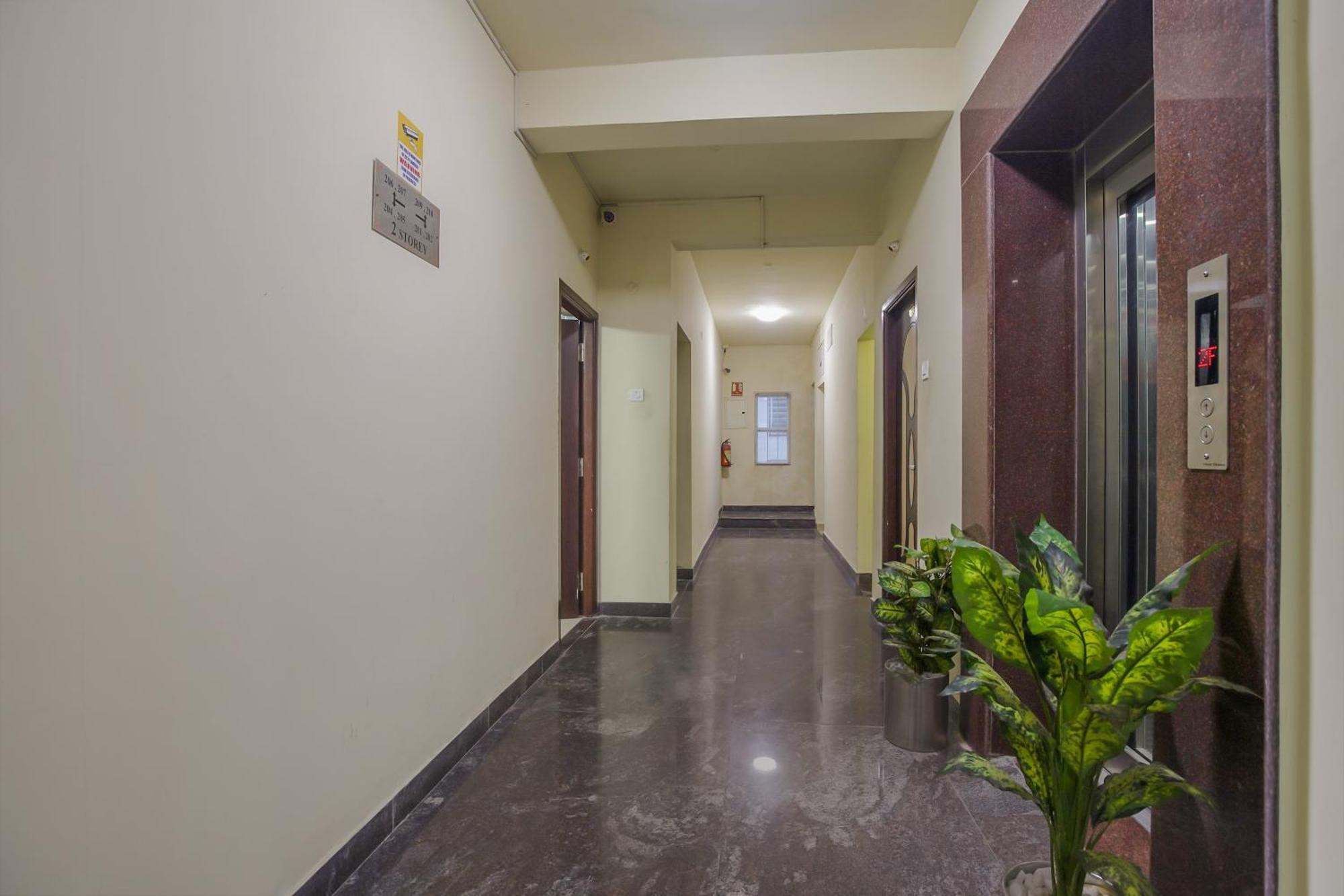 Super Hotel O Kelambakkam Kelambākkam Extérieur photo